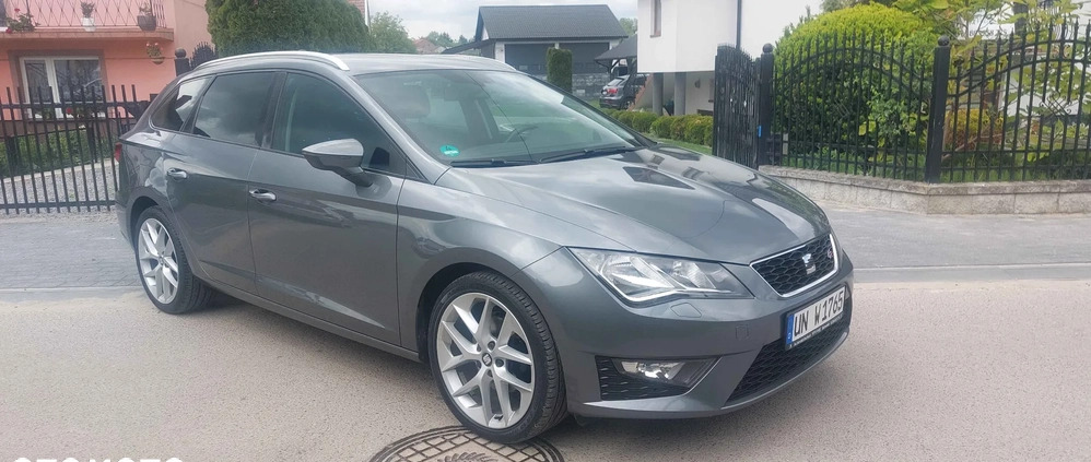 Seat Leon cena 54900 przebieg: 143000, rok produkcji 2015 z Koprzywnica małe 379